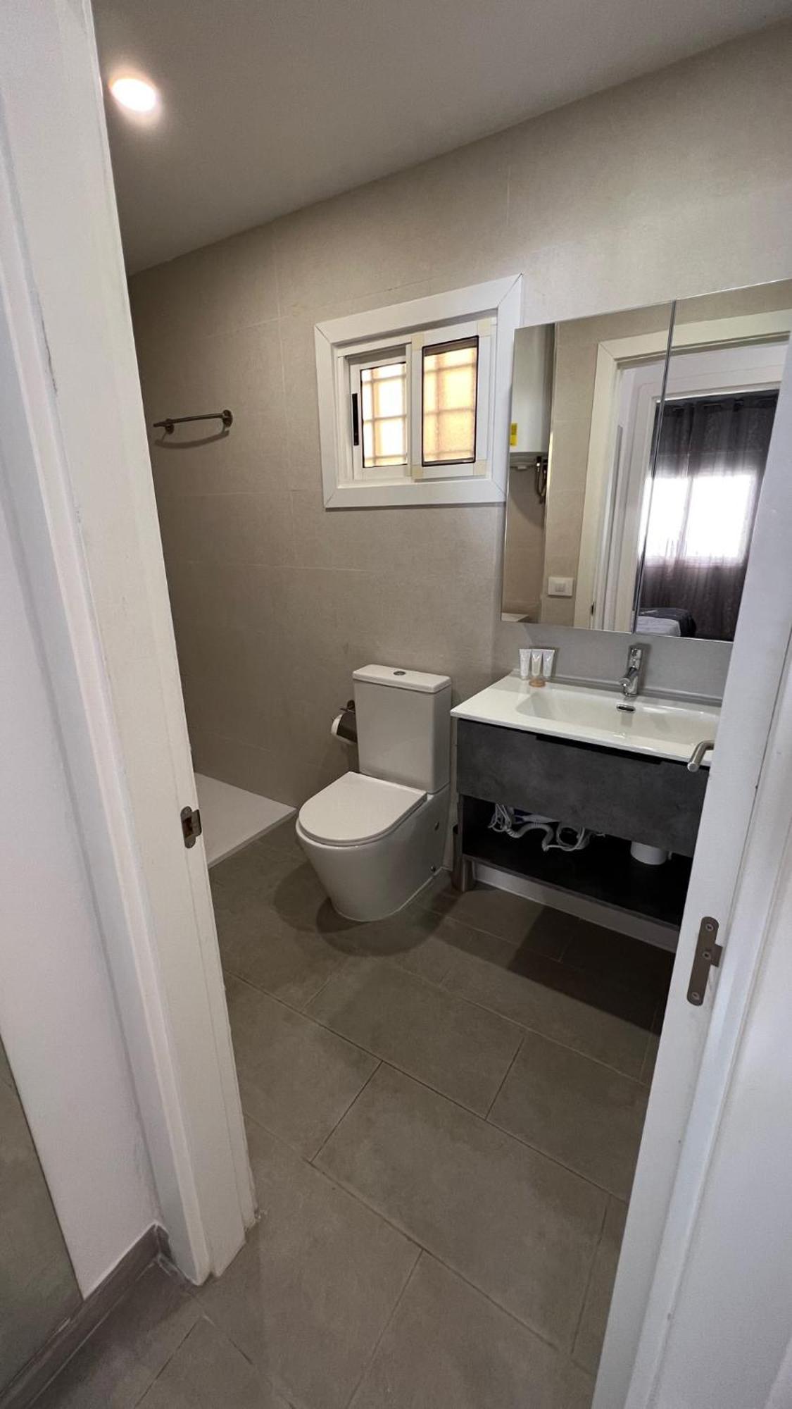 ארונה Family Home Near Ocean Los Cristianos Lovetenerife מראה חיצוני תמונה